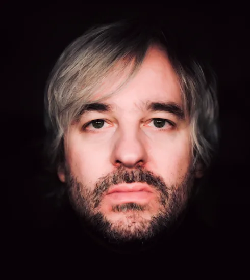 'Lost' de Hannes Bieger cautiva con un diseño de sonido sorprendente 8 NDD-Captura de pantalla 2024 11 22 a las 18.19.50