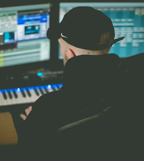 "Mezclando frustraciones: el auténtico camino de ser DJ y productor" 5 productor