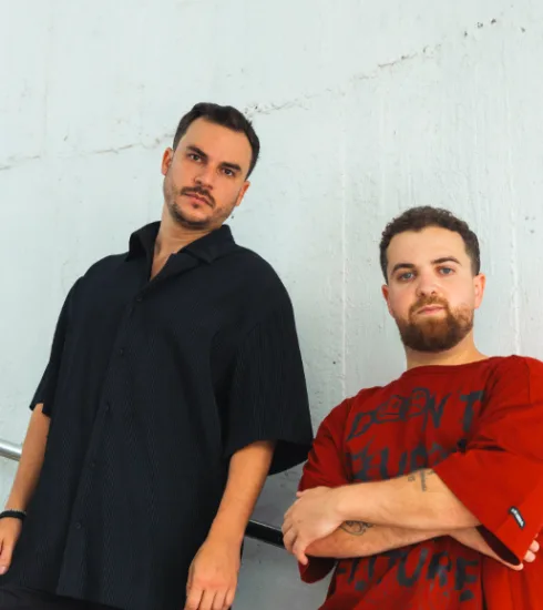 Hard To Tell debuta en la marca COD3 QR de Laurent Garnier con “Feeling Alright” 3 NDD-Captura de pantalla 2025 01 24 a las 16.57.59