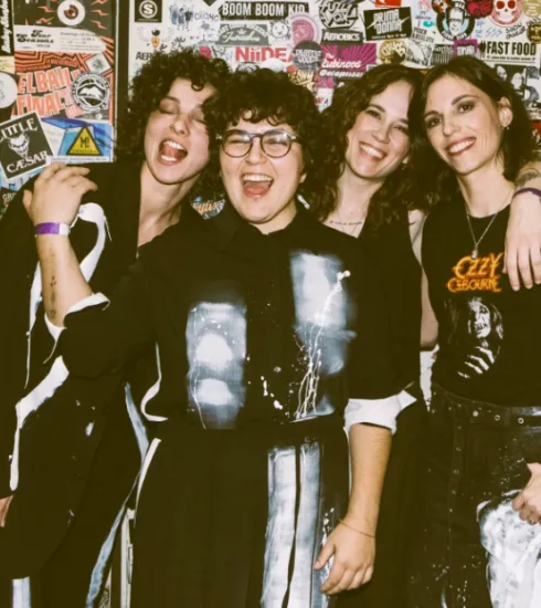 Lorettas: “Si nuestra música fuera un cóctel, te reventaría la cabeza” 4 NDD-Captura de pantalla 2025 02 22 a las 0.31.41