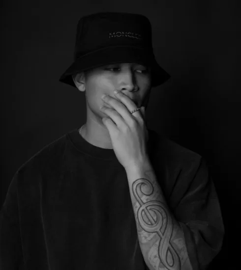 Luke Andy inaugura su sello Groove Motive con un nuevo sencillo house junto a Sophiegrophy 3 NDD-Captura de pantalla 2025 02 24 a las 16.30.20