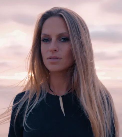 Nora En Pure presenta su último single, 'Tranquility' 3 NDD-Captura de pantalla 2025 02 28 a las 15.20.07