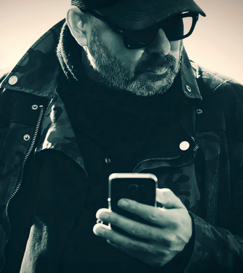 LAROZ se une a Yuvèe para con "Rhythm In Motion” 5 NDD-Captura de pantalla 2025 04 01 a las 13.26.02