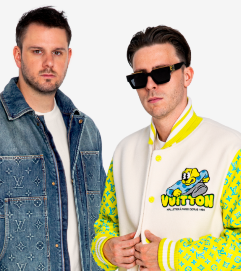 W&W LE DA A ETHEL, LA GATA VIRAL OIIA, UN CAMBIO DE IMAGEN FIESTERO CON SU NUEVO TEMA «OIIA OIIA (SPINNING CAT)» 3 NDD-Captura de pantalla 2025 04 22 a las 14.24.11