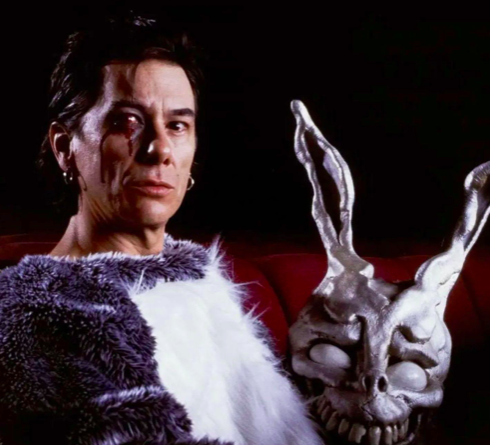 La primera experiencia interactiva de fiesta de Donnie Darko del mundo se vuelve global 3 NDD-Captura de pantalla 2025 04 23 a las 13.50.23