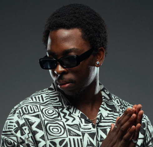 La estrella emergente DJ Hydra lanza el nuevo sello melódico y afrohouse Suru Records 3 NDD-Captura de pantalla 2025 05 01 a las 11.24.54