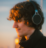 Sonnee lanza nuevo EP innershy: energía de club emocional para las largas noches de verano 1 NDD-Captura de pantalla 2025 06 13 a las 14.22.09