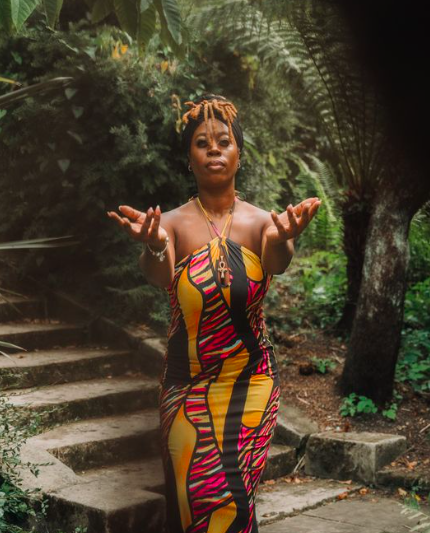 TheGoddessMusic, con sede en Londres, lanza el EP autobiográfico 'Ashe' en el sello Stealth de Roger Sanchez. 3 NDD-Captura de pantalla 2025 09 05 a las 17.31.12