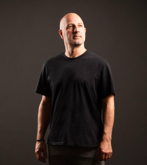 OXIA se une a Yannick Baudino y Hacène en el nuevo sencillo "Silk & Fur" 5 NDD-Captura de pantalla 2025 09 22 a las 14.04.09