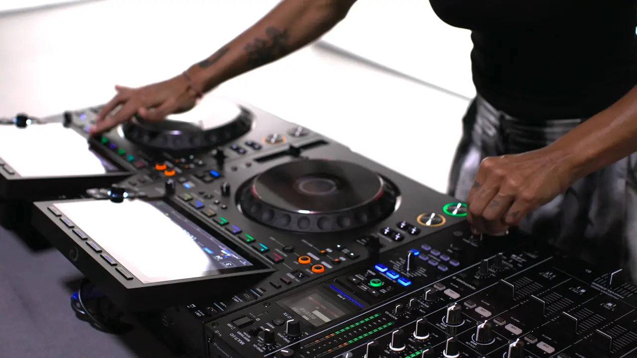 CDJ-3000X: AlphaTheta reescribe las reglas de la cabina 5 NDD-wt 01