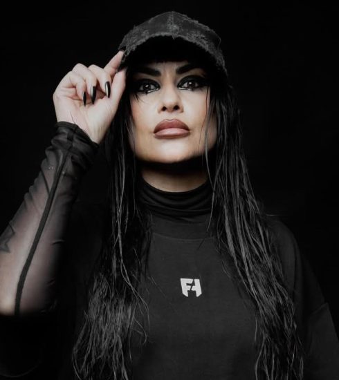 Fatima Hajji desembarca en Metro Dance Club 17 NDD-SaveClip.App 604342006 18542938903011075 3018302247829055450 n