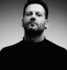 Enrico Sangiuliano en NINETOZERO el EP ‘Absence’ 8 NDD-DSCF0208 portrait