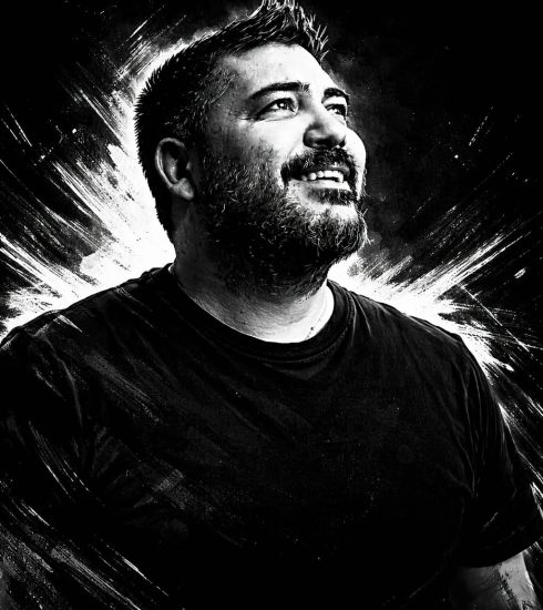 CASA EN LLAMAS presenta EDWARDTEACH 21 NDD-cdf29e5b 0028 4084 9153 feaeea23cf78