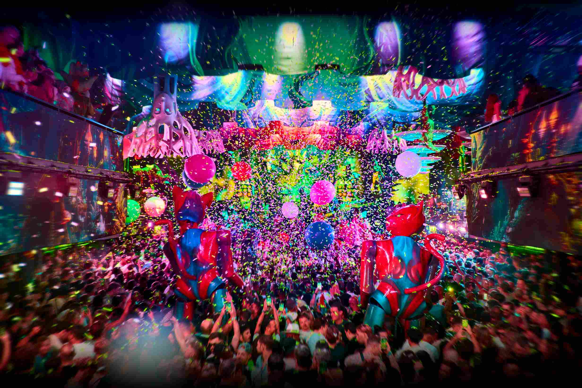 Colorido opening de elrow en UNVRS 7 NDD-