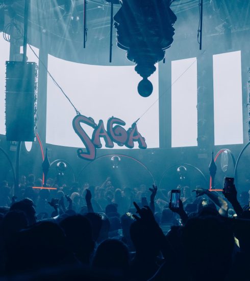 Damian Lazarus este domingo en Bedouin Saga 13 NDD-SaveClip.App 729466895 18600690511057356 4758656664340150921 n