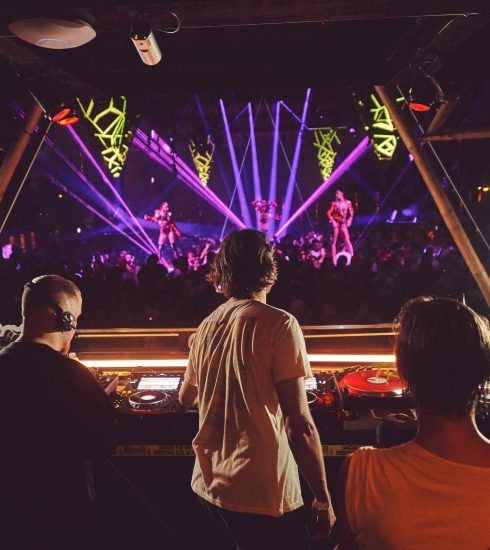 Ríndete al sonido underground de Pyramid 5 NDD-PHRANK 2025 07 27 13726