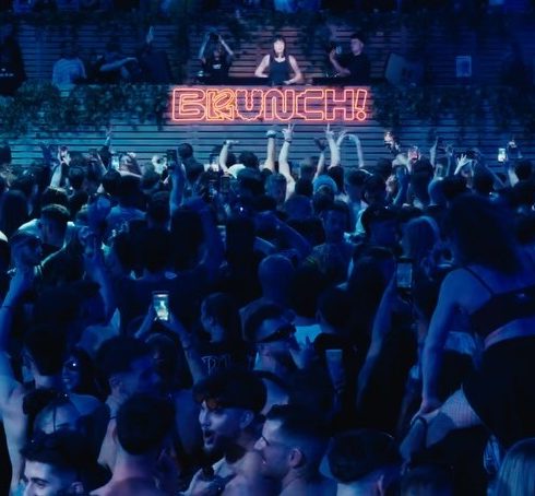 Brunch! Weekender Málaga cartel completo 12 NDD-SaveClip.App 659142252 18157167010454173 886752573077125736 n