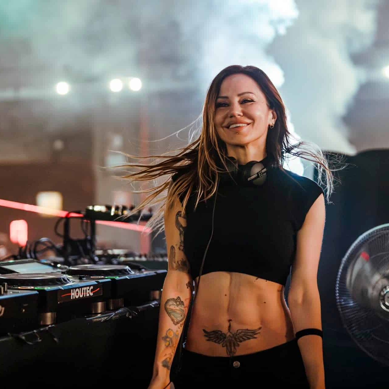 Ricardo Villalobos B3B Chris Stussy B3B Raresh en Pyramid 10 NDD-deborah de luca uai 1272x1272 1