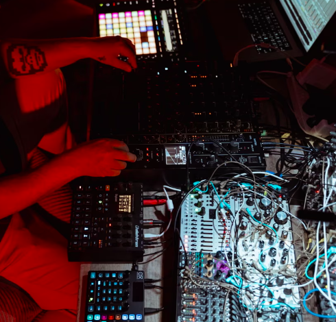 Awesome Soundwave y Ethereal reúnen en directo a Stimming, Sebastian Mullaert y Christopher Coe en Akasha Ibiza 5 NDD-Captura de pantalla 2026 10 09 a las 17.54.00