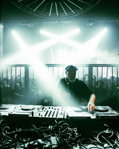 NDD-442474827 GUILLERMO L. 1