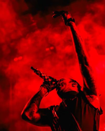 NDD-Luces saltos y pura explosion sonora.Asi fue la noche salvaje de The Prodigy en Marenostrum Fue