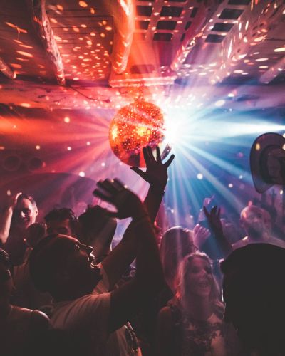 NDD-Pikes Ibiza 8617 7n7q3674t3rlcm1pjhfmnk2u6ewnlru7c2lidatcl9c